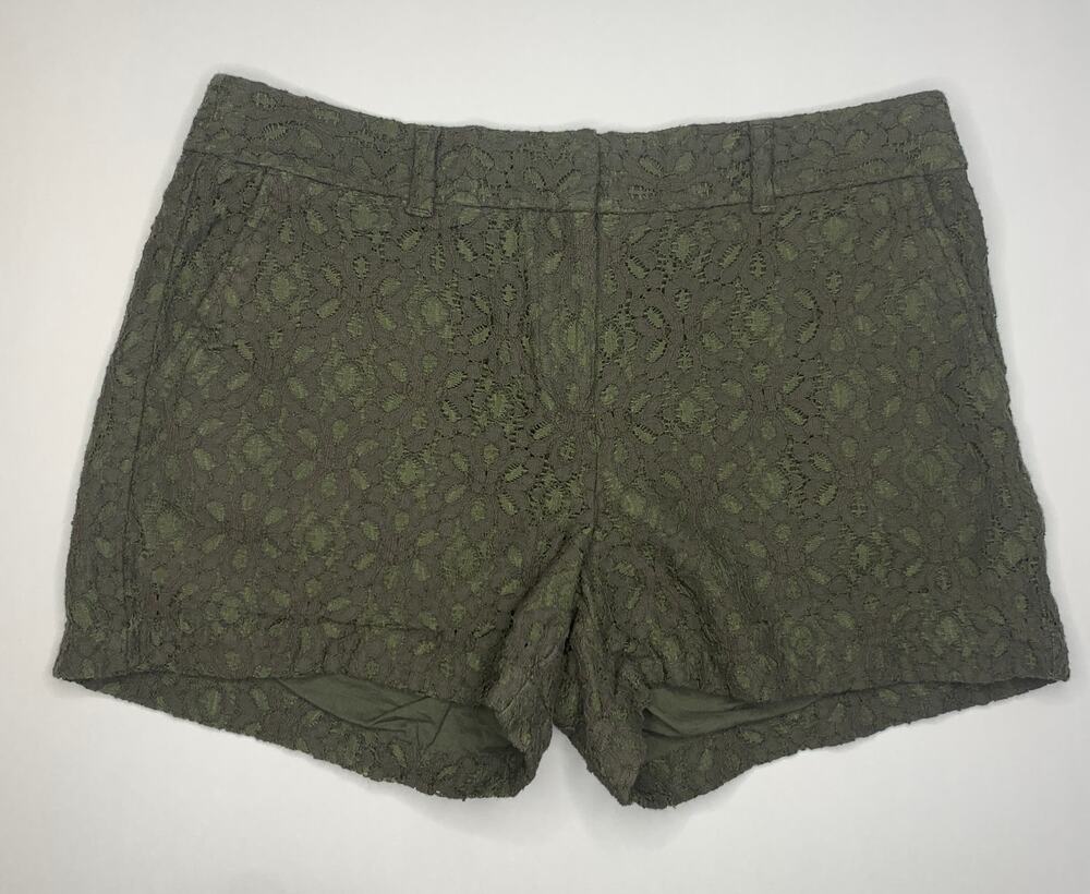 Ann Taylor LOFT lace chino shorts mid rise pockets olive green women's size 6